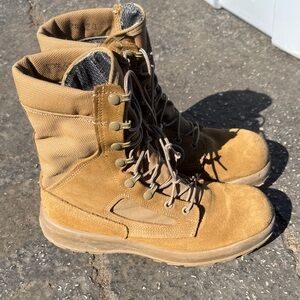 BELLEVILLE Military Boot: Men's 8.5R